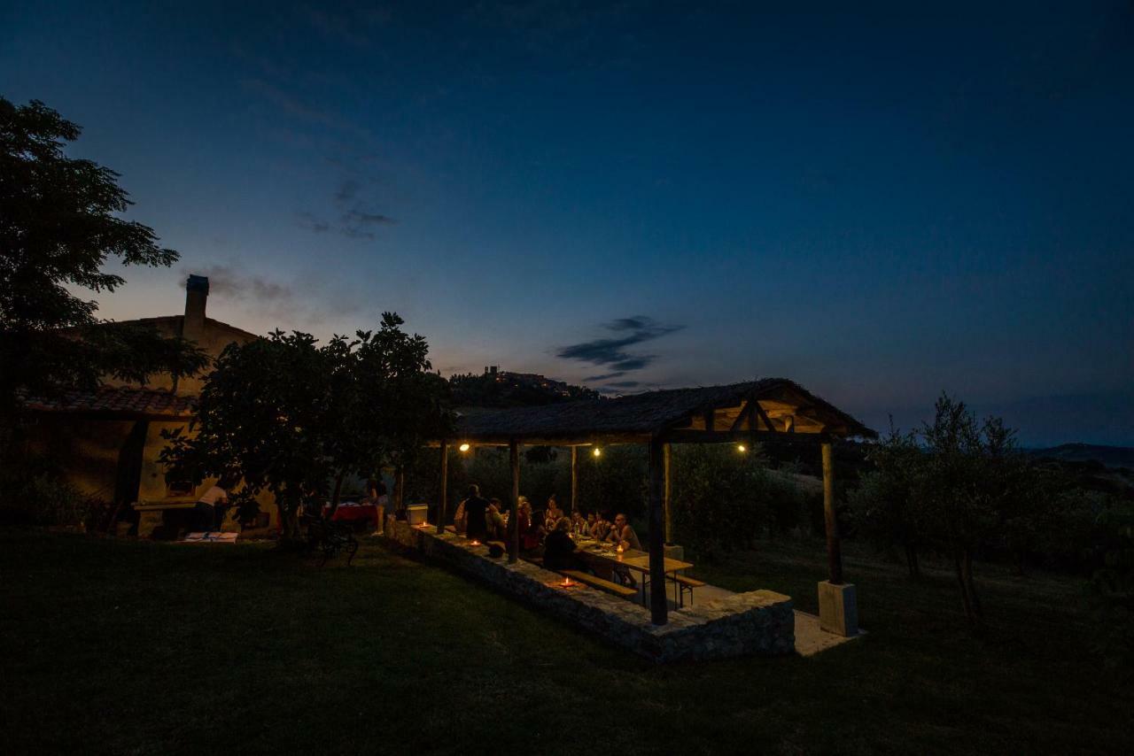 Agriturismo San Nicolo Montecastelli Pisano 外观 照片